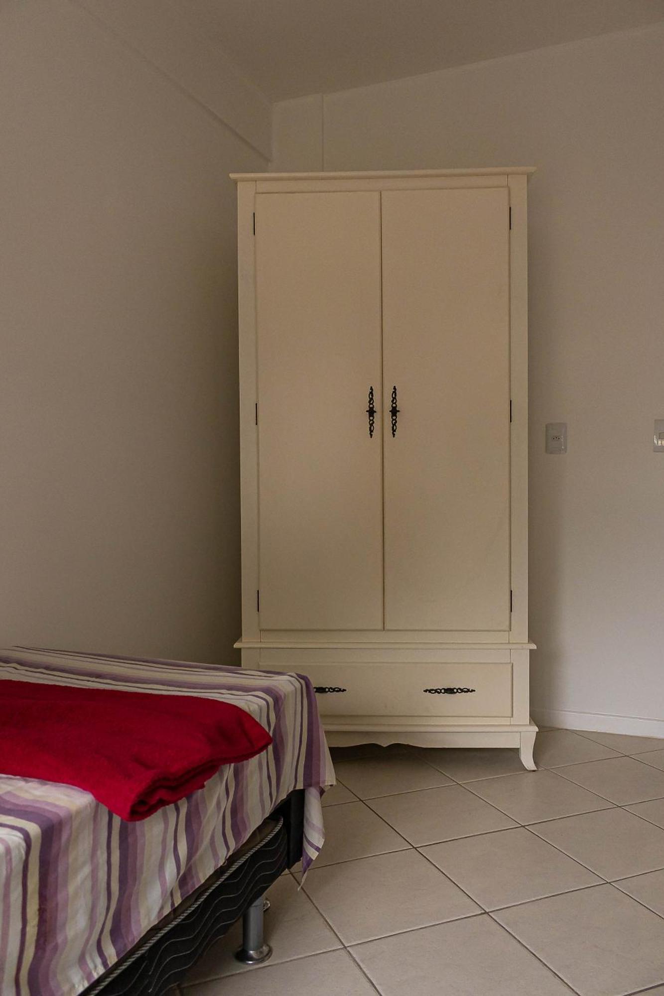 Apartamento Lindo Ap Giardino ótima Localização . Florianópolis